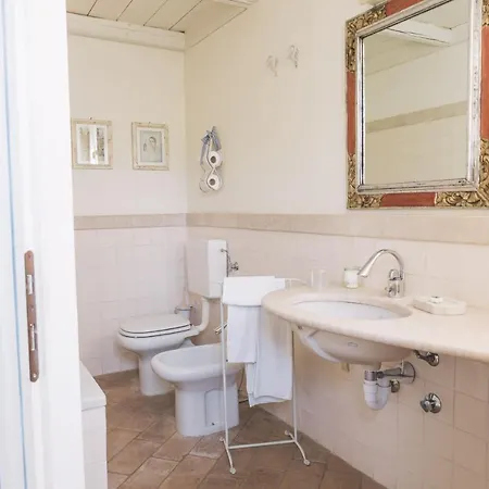 Relais Il Borgo 4*