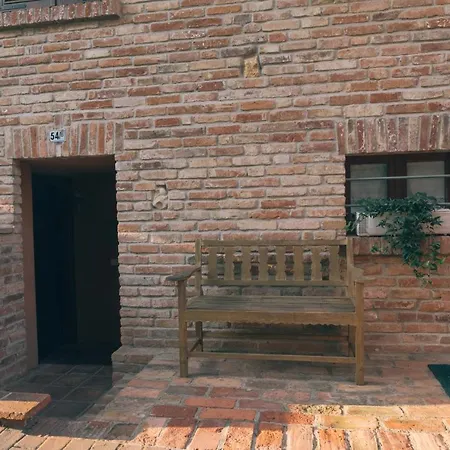 Отель Relais Il Borgo Cioccaro Di Penango